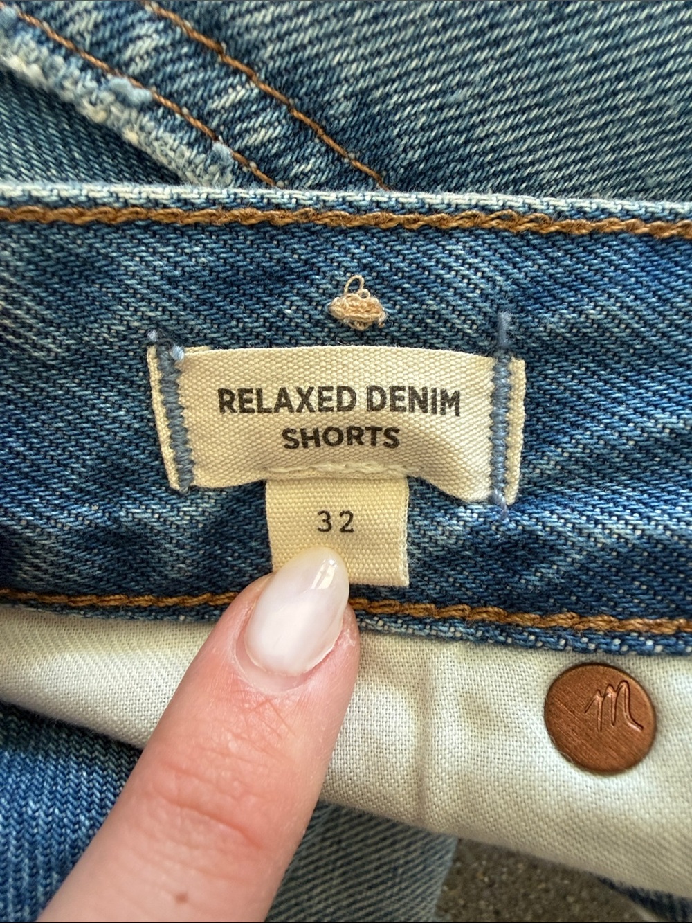 Madewell Distressed High-Rise Denim Shorts in Blue - Picture 2 of 4